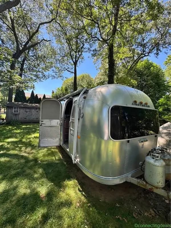 1971 Airstream international 27’ - Image 1
