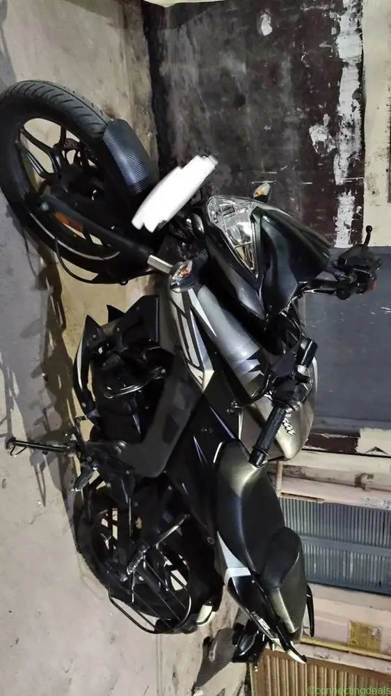 Bajaj Pulsar ns 125 - Image 1