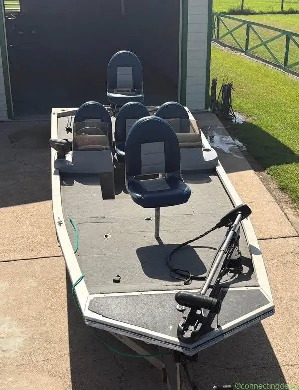 Tracker Pro 18’ - Image 1