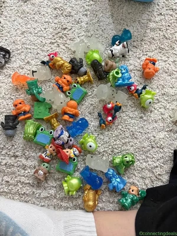 Ooshies - Image 1