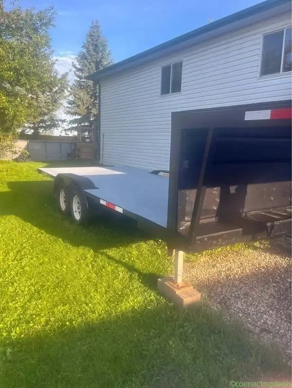 Utility trailer - Image 1