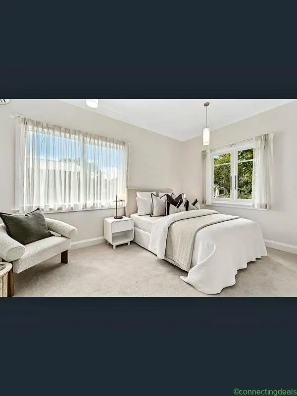 Unfurnished room for rent - Image 1