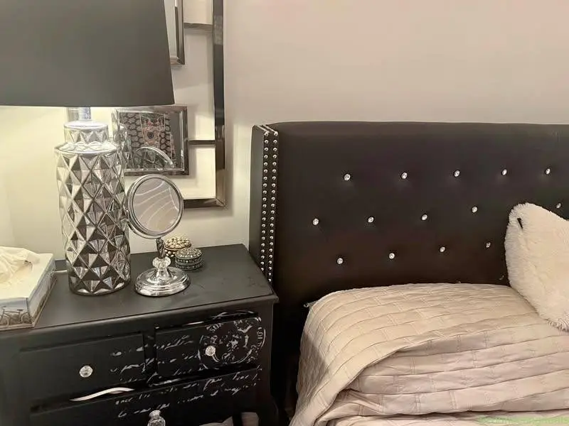 3 Beds 2.5 Baths - Townhouse