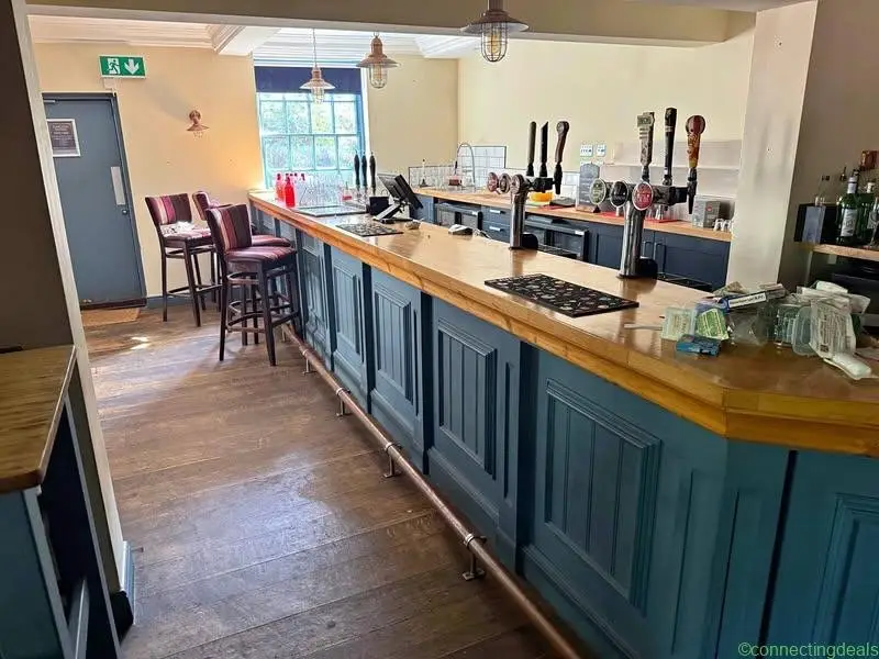Bar - Image 1