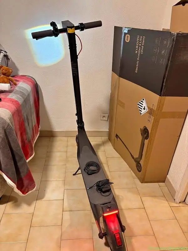 Trotinette Xiaomi Electric Scooter 4 Lite - Image 1
