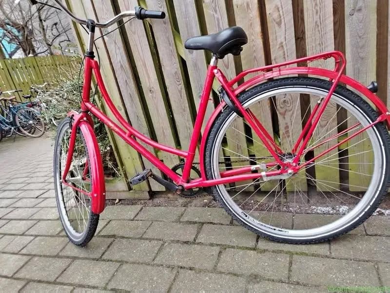 Amsterdam red Bike drives perfectly in very good