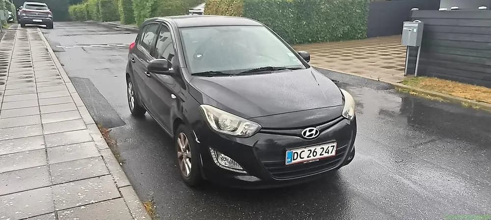 2013 Hyundai i20 classic xtr - Image 1