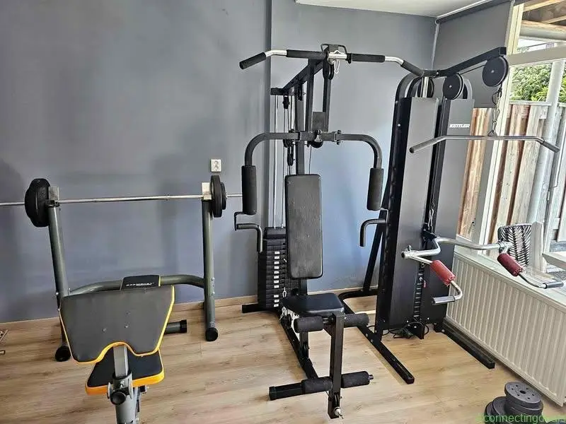 krachtstation Kettler + 1 bankdruk/squatrek +