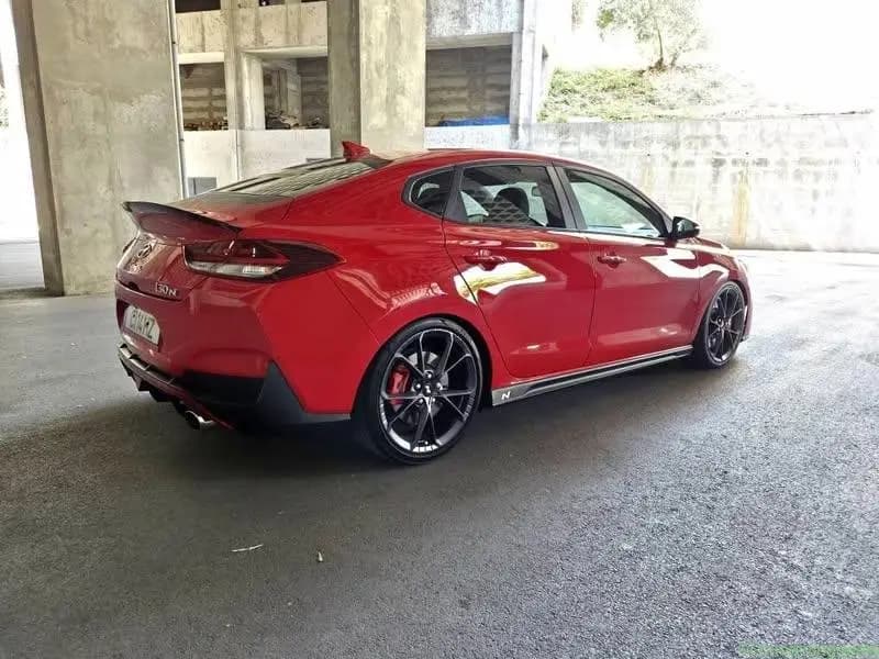 Hyundai i30N Fastback Performance - Image 1