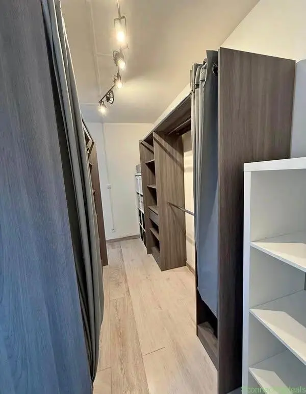 Private room for rent - Image 1