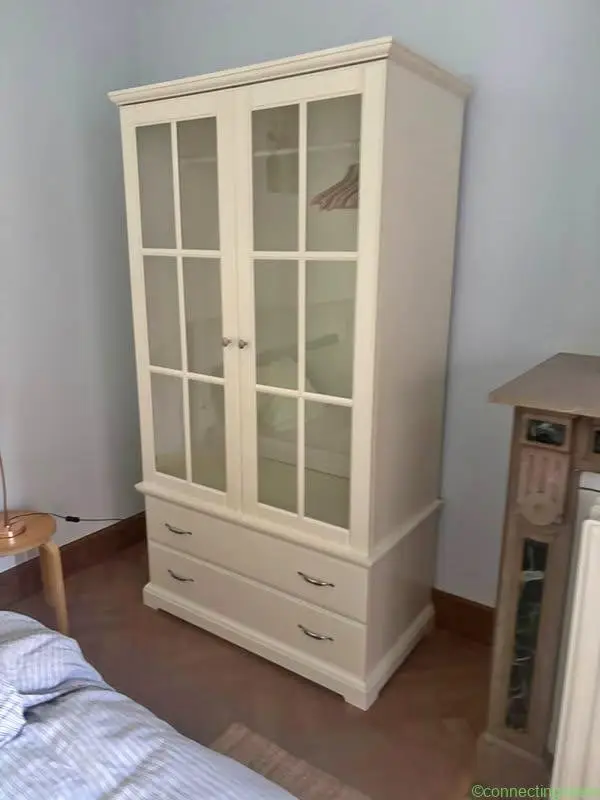 Ikea BIRKELAND kleerkast met glazen deuren