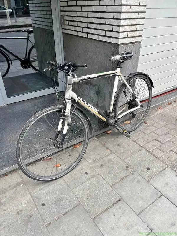 Vélo - Bike (Cube) - Image 1