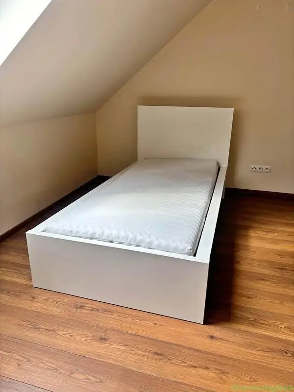 Łóżko jednoosobowe - Image 1