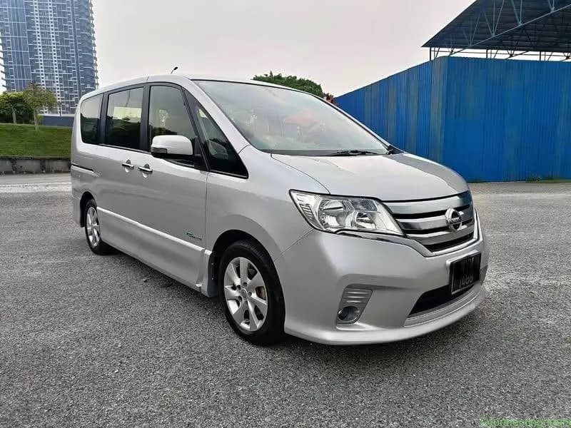 Nissan Serena 2.0AT 2013TH - Image 1