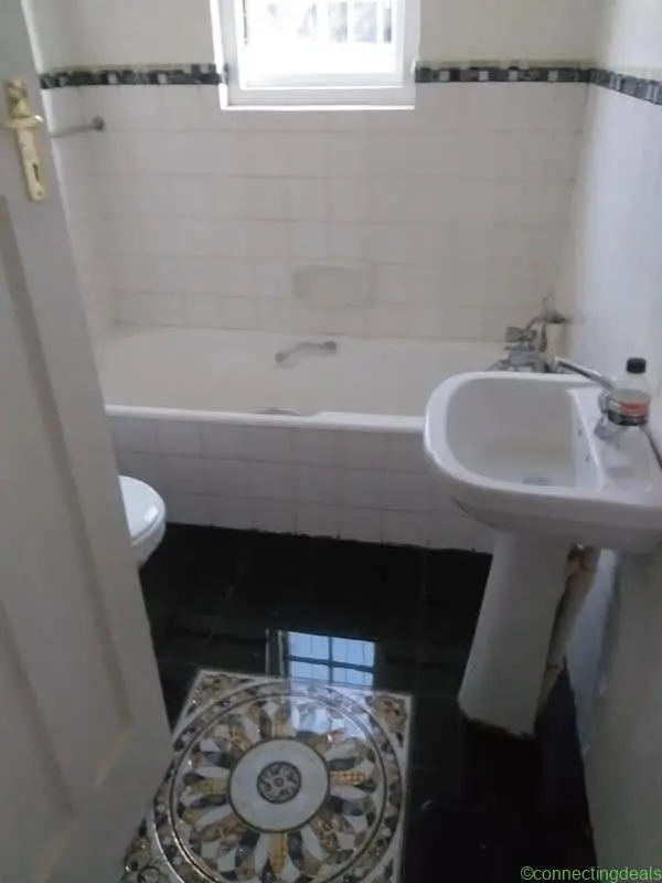 Glenwood 2 Bedroom for Rent