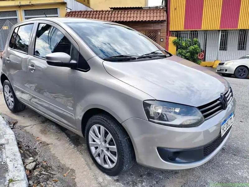 2012 Volkswagen Fox - Image 1