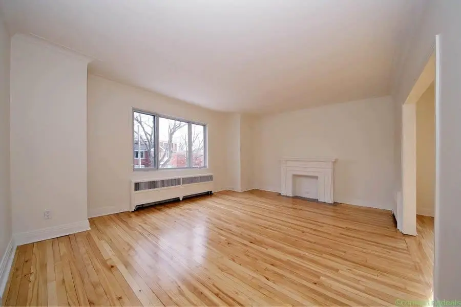 3 Beds 1 Bath - House
