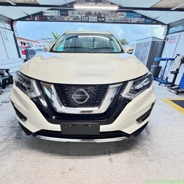 2017 Nissan Rogue SV w/SL Pkg