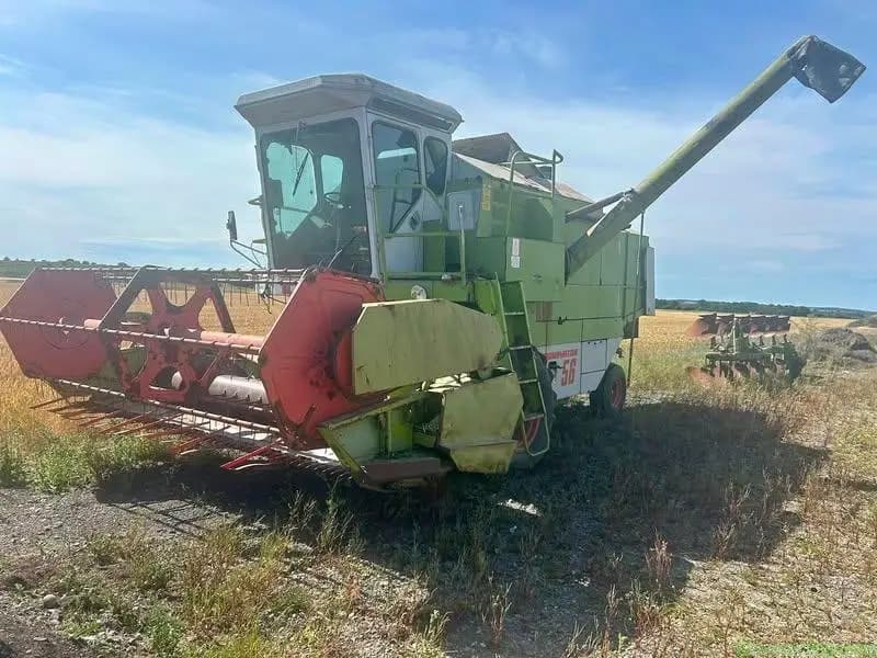 Combine Harvester - Image 1