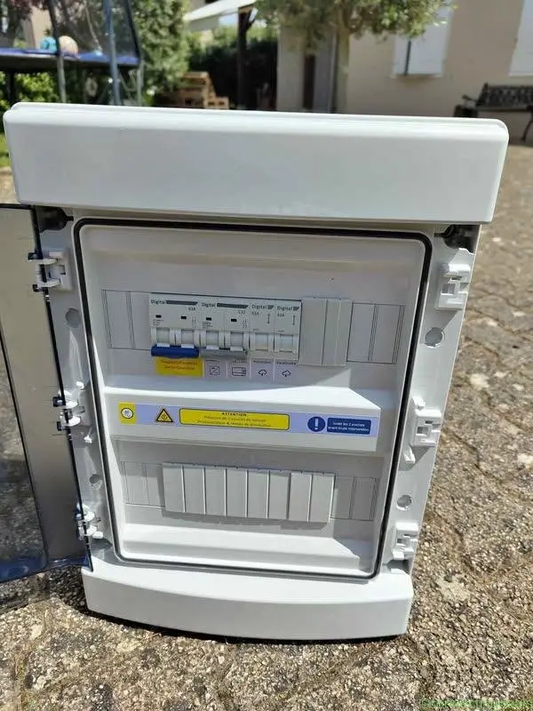 coffret électrique de protection photovoltaïque