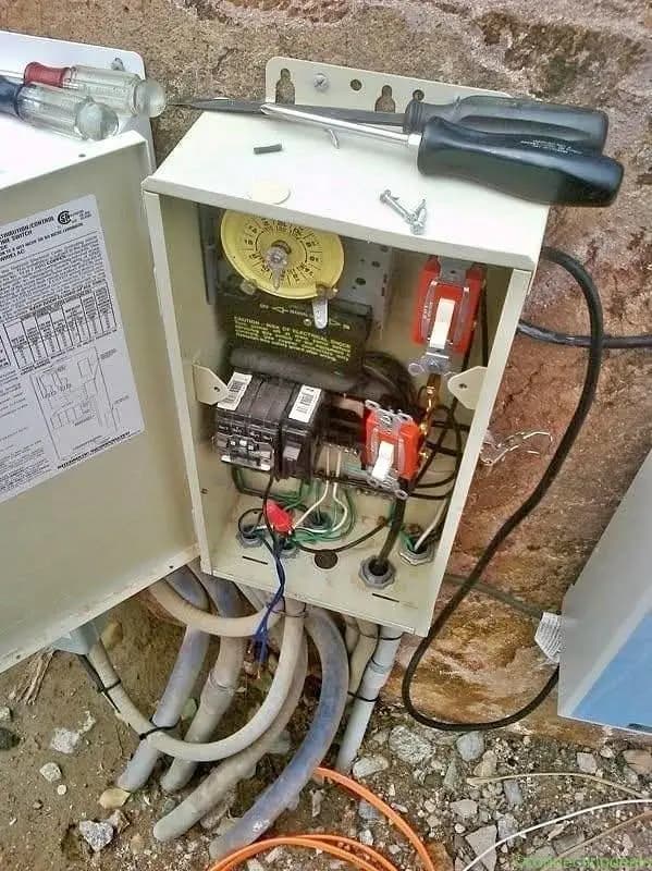 Licensed Electrician Service! 📞 Near Me ⚡
