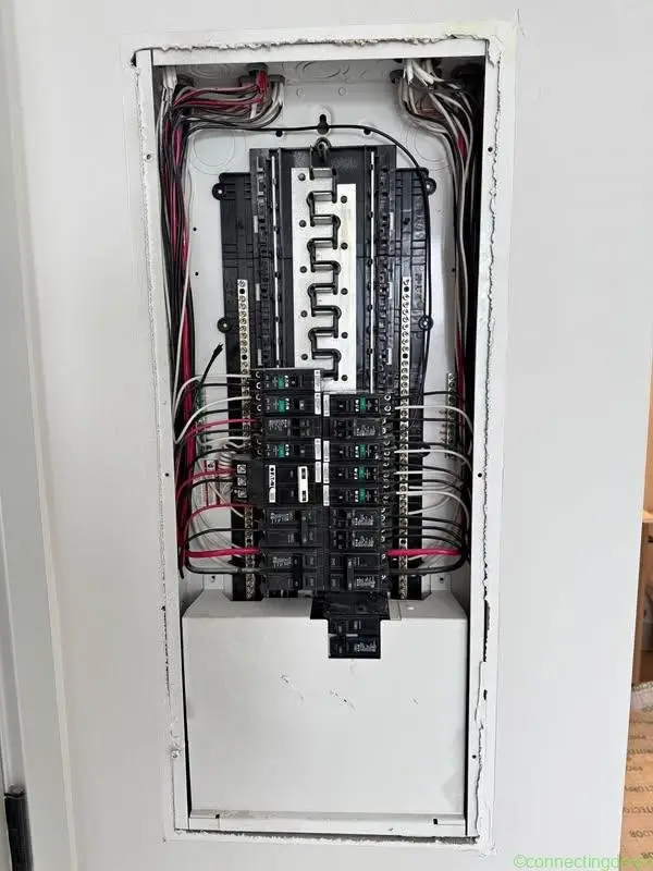 Electrician - Image 1