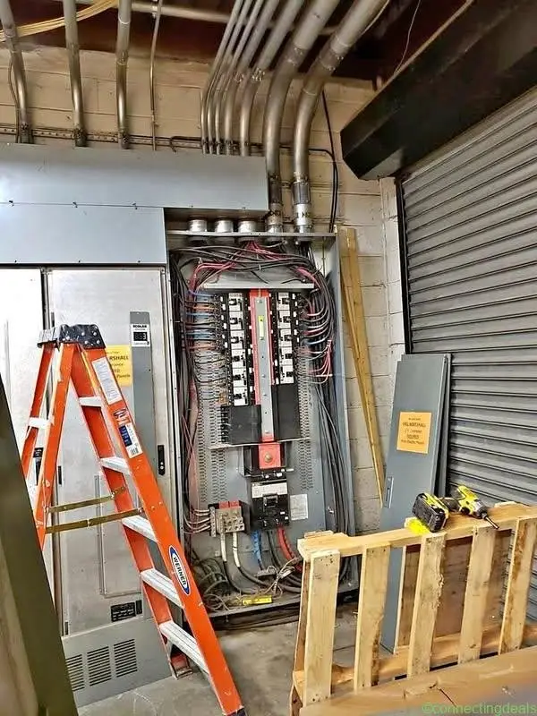 Electrician electric HoME SERVICE! ELeCTRICaL