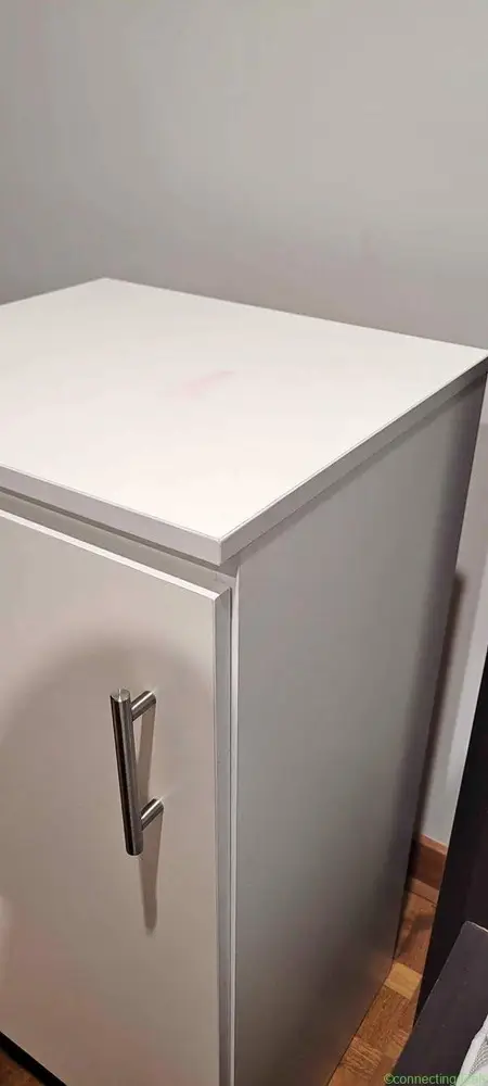 Bedford 450mm White 1 Door High Moisture