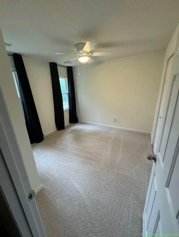 Private room for rent