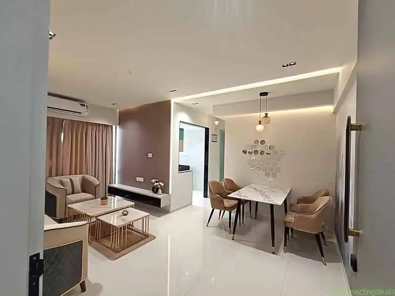 1 Bed 2 Baths - Apartment - Image 1