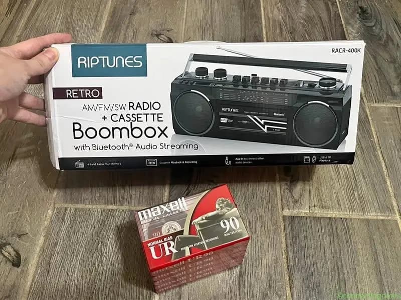 NEW Cassette Boombox, Bluetooth, Cassette Player