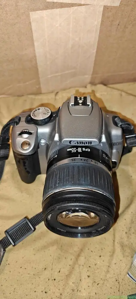 Canon EOS Digital Rebel XT (350D) SLR Camera