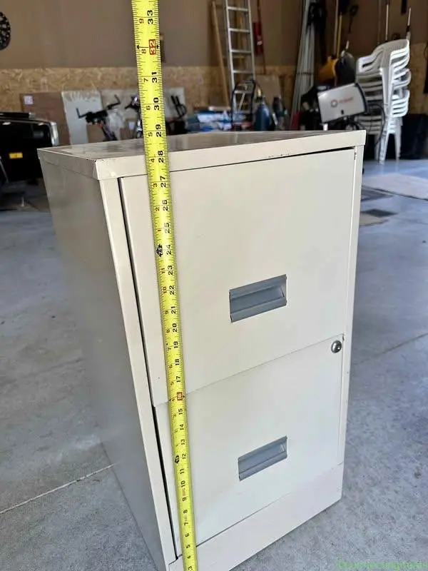 Filing cabinets 2