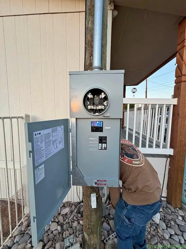 Electrician. Electricista - Image 1