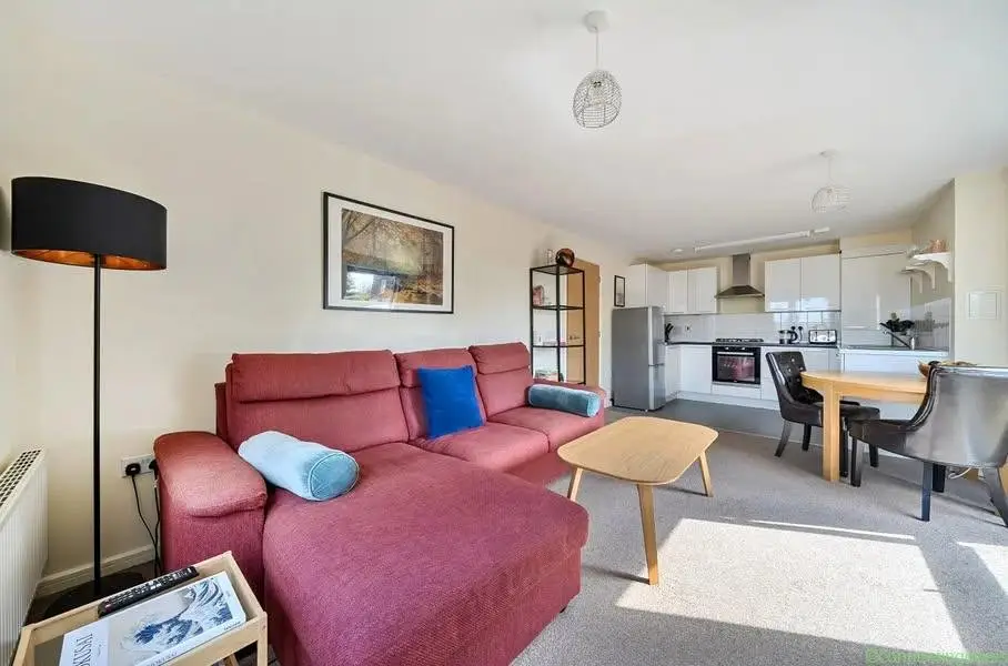 2 Beds 2 Baths Apartment