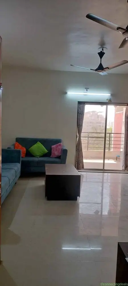 3 Beds 3 Baths - Apartment - Image 1