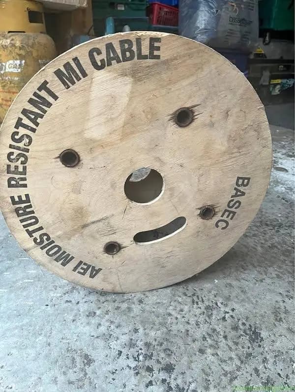 Electrical wiring AEI Moisture-Resistant MI Cable - Image 1