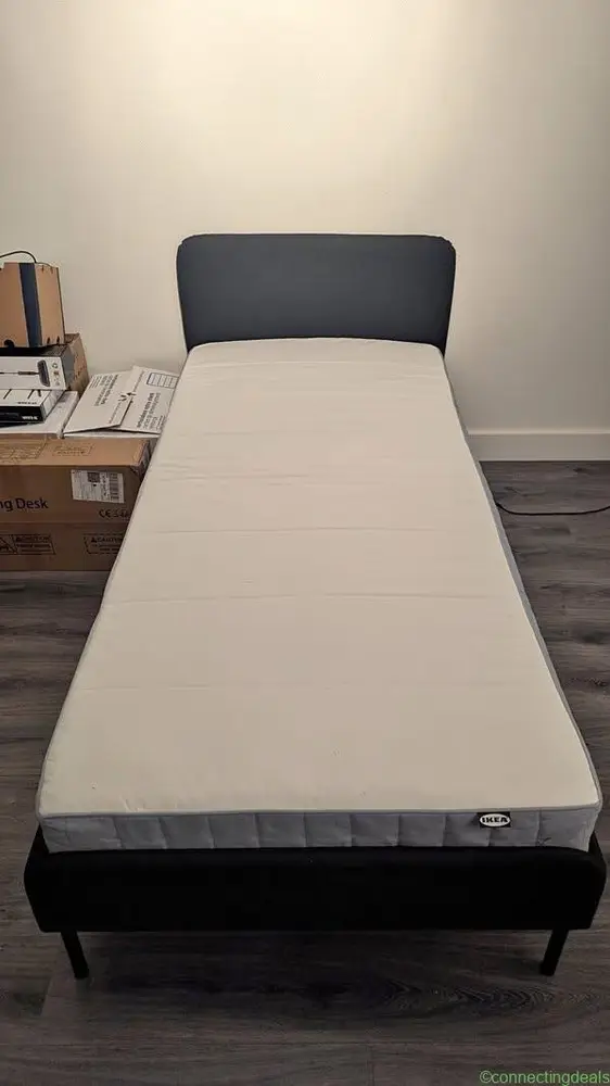IKEA Bed (90x200)