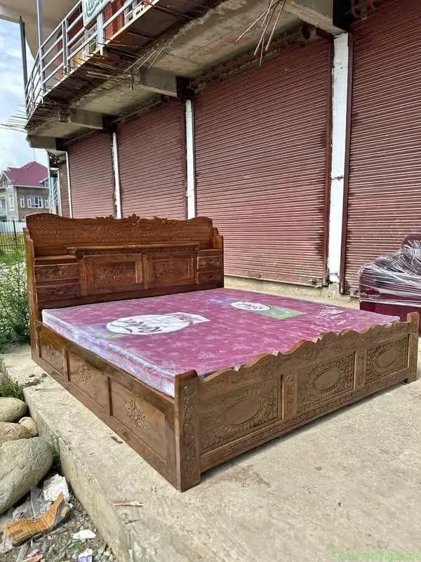 All types of furniture with cash on delivery