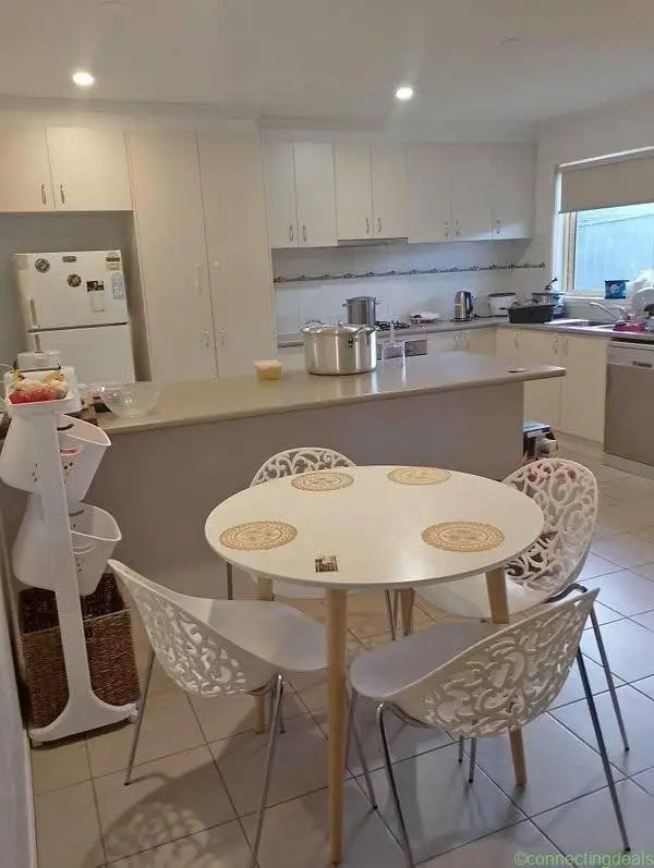 A+room - Image 1