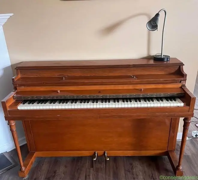 Free piano - Image 1