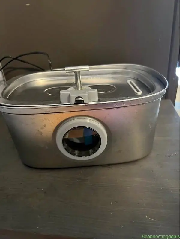 Cat water fountain perfect condition does not - Image 1