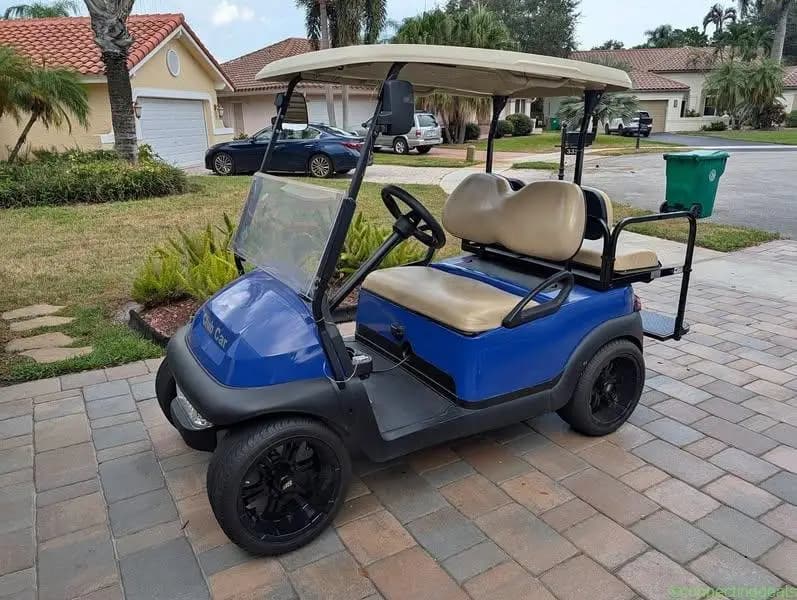 2016 Club+Car Precedent - Image 1