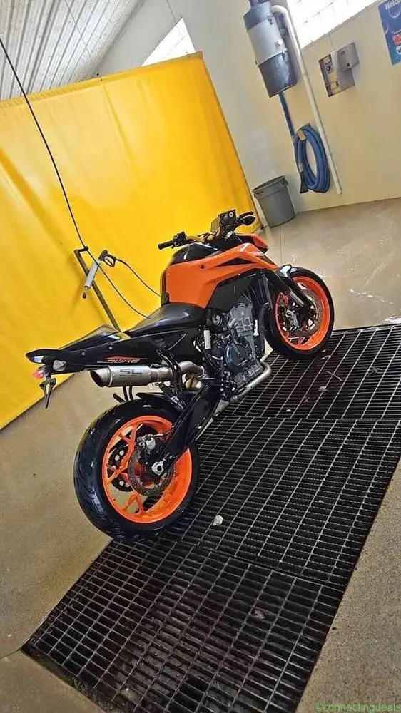 2020 KTM Duke