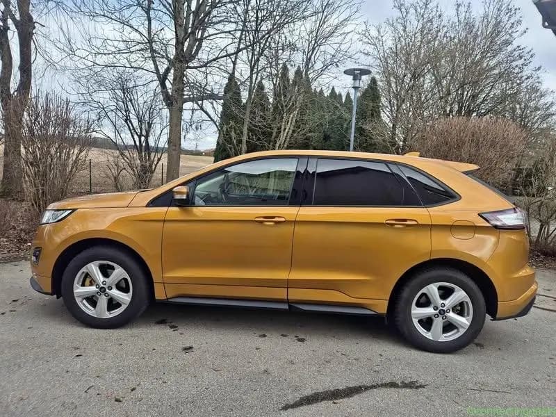 2016 Ford Edge