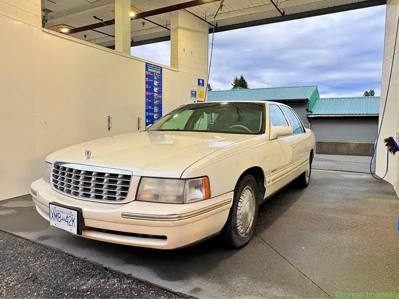 1997 Cadillac DeVille - Image 1