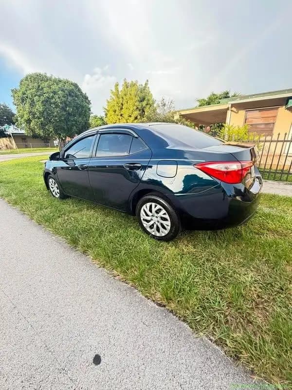 2018 Toyota Corolla LE Eco Plus Sedan 4D