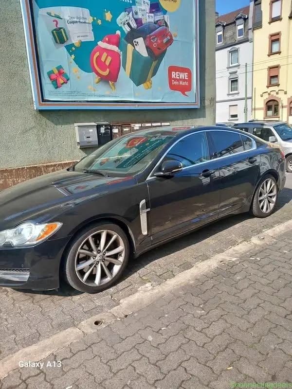 2010 Jaguar XF