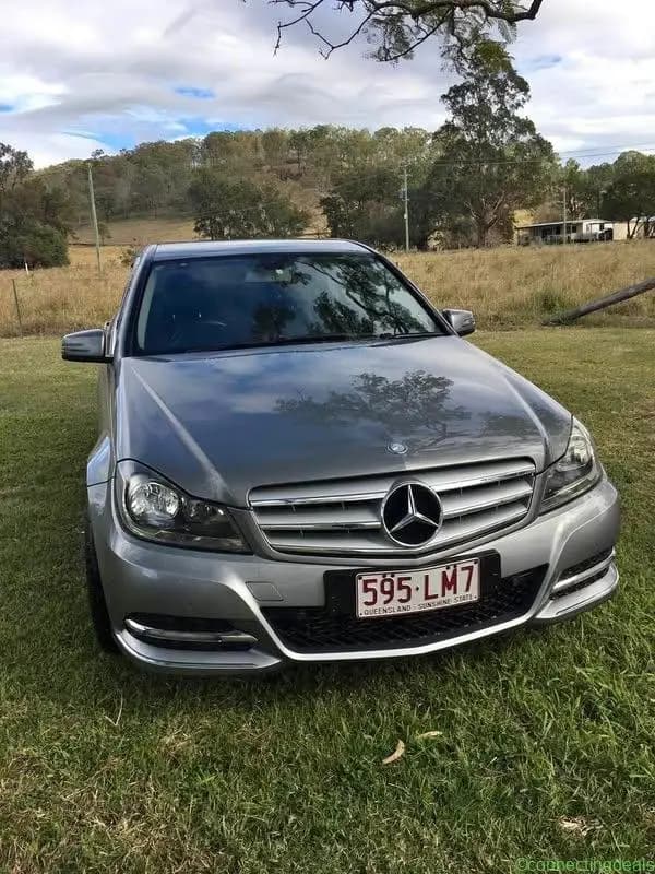 2012 Mercedes-Benz 250SE