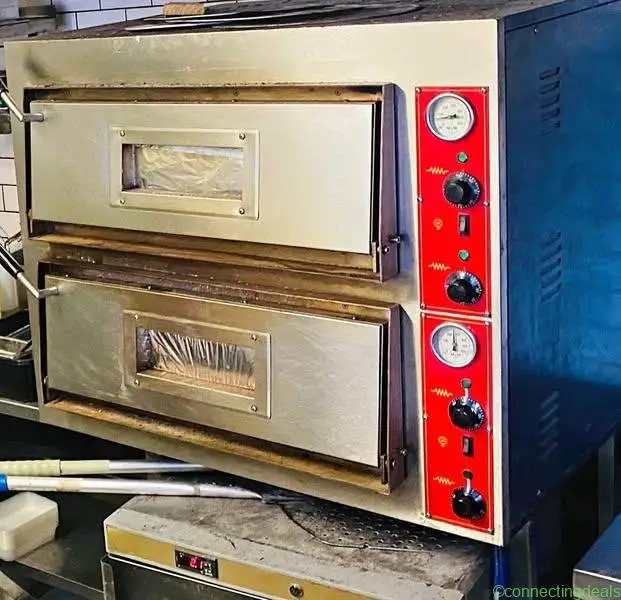 Pizza oven. 2x decks 8 Pizza 12”. 3 phase 500* - Image 1